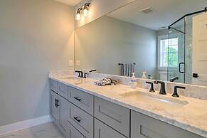 Gorgeous Newly Built Home: Golf Course View!