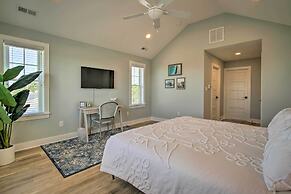 Gorgeous Newly Built Home: Golf Course View!