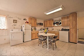 Private Hot Tub & Fireplace: Poconos Home!