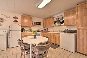 Private Hot Tub & Fireplace: Poconos Home!