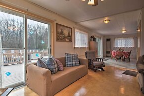 Private Hot Tub & Fireplace: Poconos Home!