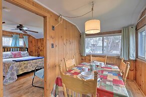 Walk to Marina: Cute Gilford Cottage w/ Grill