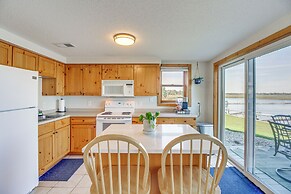 Lake Mary Cottage w/ Private Beach & Boat Dock