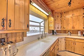 A-frame Home w/ Breathtaking Views & Hot Tub!