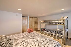 A-frame Home w/ Breathtaking Views & Hot Tub!