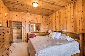 A-frame Home w/ Breathtaking Views & Hot Tub!