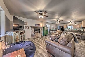 Pet-friendly Ruidoso Home w/ Deck & Forest Views!