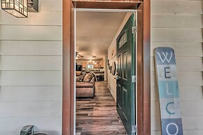 Pet-friendly Ruidoso Home w/ Deck & Forest Views!