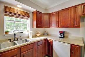 Charming Family Cottage Near Pass Christian Beach!