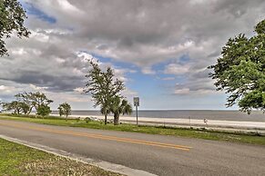 Charming Family Cottage Near Pass Christian Beach!