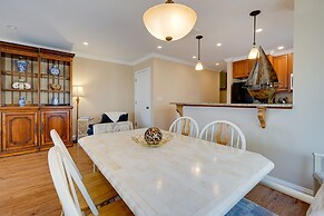 Condo w/ 2 Decks - Steps to Wrightsville Beach!