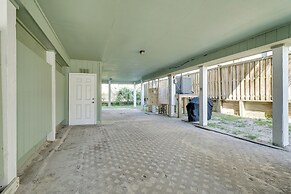 Condo w/ 2 Decks - Steps to Wrightsville Beach!