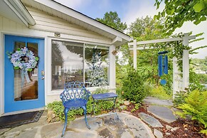 Serene Lake Junaluska Gem: Deck & Mountain Views