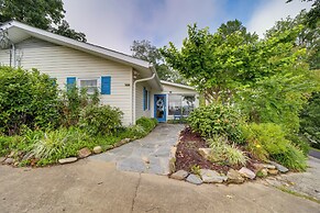 Serene Lake Junaluska Gem: Deck & Mountain Views