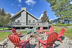 Pet-friendly Home Near Lakes & Snowmobile Trails!