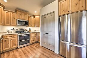 Cozy Designer Home w/ Gorgeous Mountain Views!