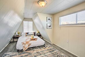 Charming Evanston A-frame: Dog Friendly!