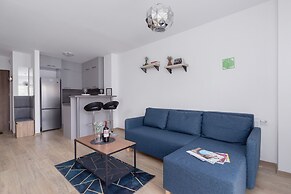 Krakow Family Apartment by Renters