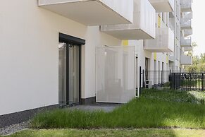 Krakow Family Apartment by Renters