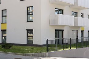 Krakow Family Apartment by Renters