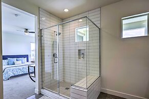 Serene Oasis - Lakeside Living: 6 Mi to Coachella!