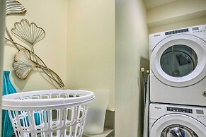 Serene Oasis - Lakeside Living: 6 Mi to Coachella!