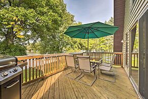 Rock River Waterfront Cabin: Dock & Game Room!