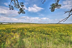 Charming Pine Point Cottage - 2 Blocks to Ocean!