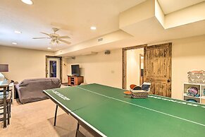 Game Room & Fire Pit: Spacious Elk Park Lodge!