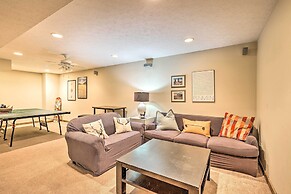 Game Room & Fire Pit: Spacious Elk Park Lodge!