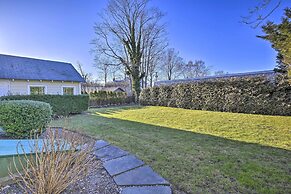 Quaint DT Greenport Apt - 2 Mi to Shelter Island!