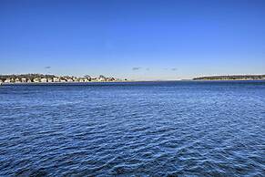 Quaint DT Greenport Apt - 2 Mi to Shelter Island!