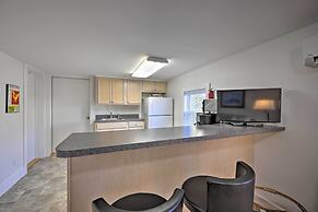 Quaint DT Greenport Apt - 2 Mi to Shelter Island!