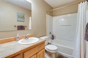 Accommodating Anchorage Abode < 1 Mi to Jewel Lake