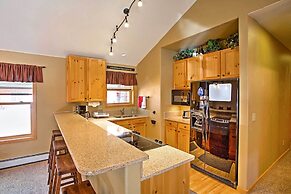 Walk to Ski Lift: Keystone Condo w/ Hot Tub Access