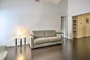 Inviting High Point Townhome With Patio + Privacy!