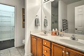 Inviting High Point Townhome With Patio + Privacy!