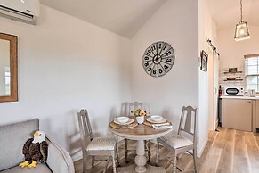 On-site Pond & Fire Pit: Montague Retreat!