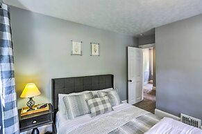Bright Parma Home w/ Outdoor Space < 10 Mi to Dtwn