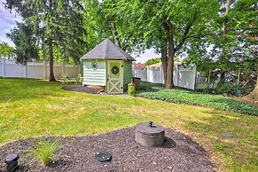 Bright Parma Home w/ Outdoor Space < 10 Mi to Dtwn