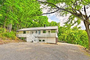 Stylish Franklin Cabin on 6 Private Acres!