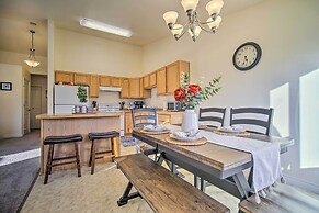 Quaint Anchorage Townhome - 6 Miles to Downtown!