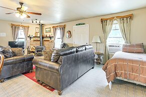 Quiet Pagosa Springs Cabin: Lake & Mountain Views!