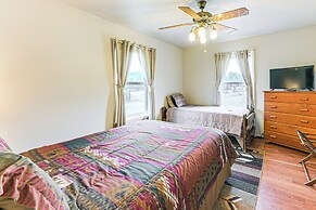 Quiet Pagosa Springs Cabin: Lake & Mountain Views!