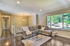 Pet-friendly Michigan Home: 5 Mi to State Park!