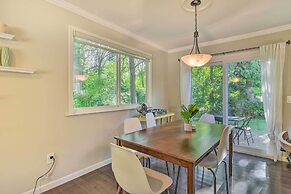 Pet-friendly Michigan Home: 5 Mi to State Park!