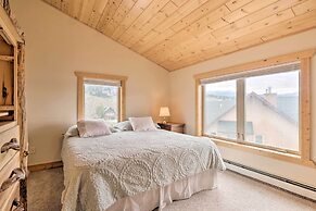 Breathtaking Lake-view Retreat w/ On-site Hiking!