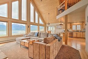 Breathtaking Lake-view Retreat w/ On-site Hiking!