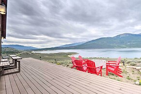 Breathtaking Lake-view Retreat w/ On-site Hiking!