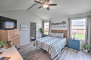 'RR Sea House' Aransas Pass Gem - 2 Mi to Boating